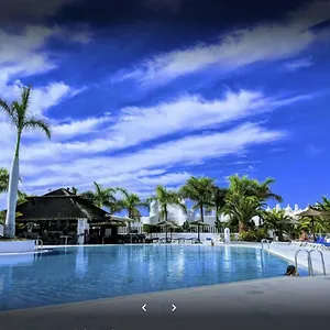 adeje-paradise.tenerifehoteles.net/
